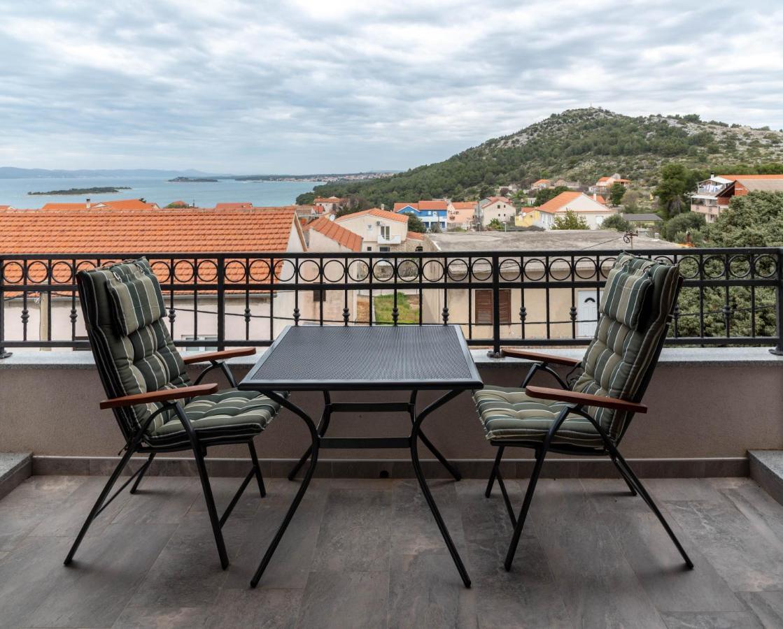 Apartmani Dalmacija Drage Εξωτερικό φωτογραφία