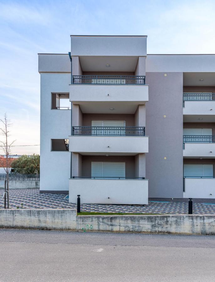 Apartmani Dalmacija Drage Εξωτερικό φωτογραφία