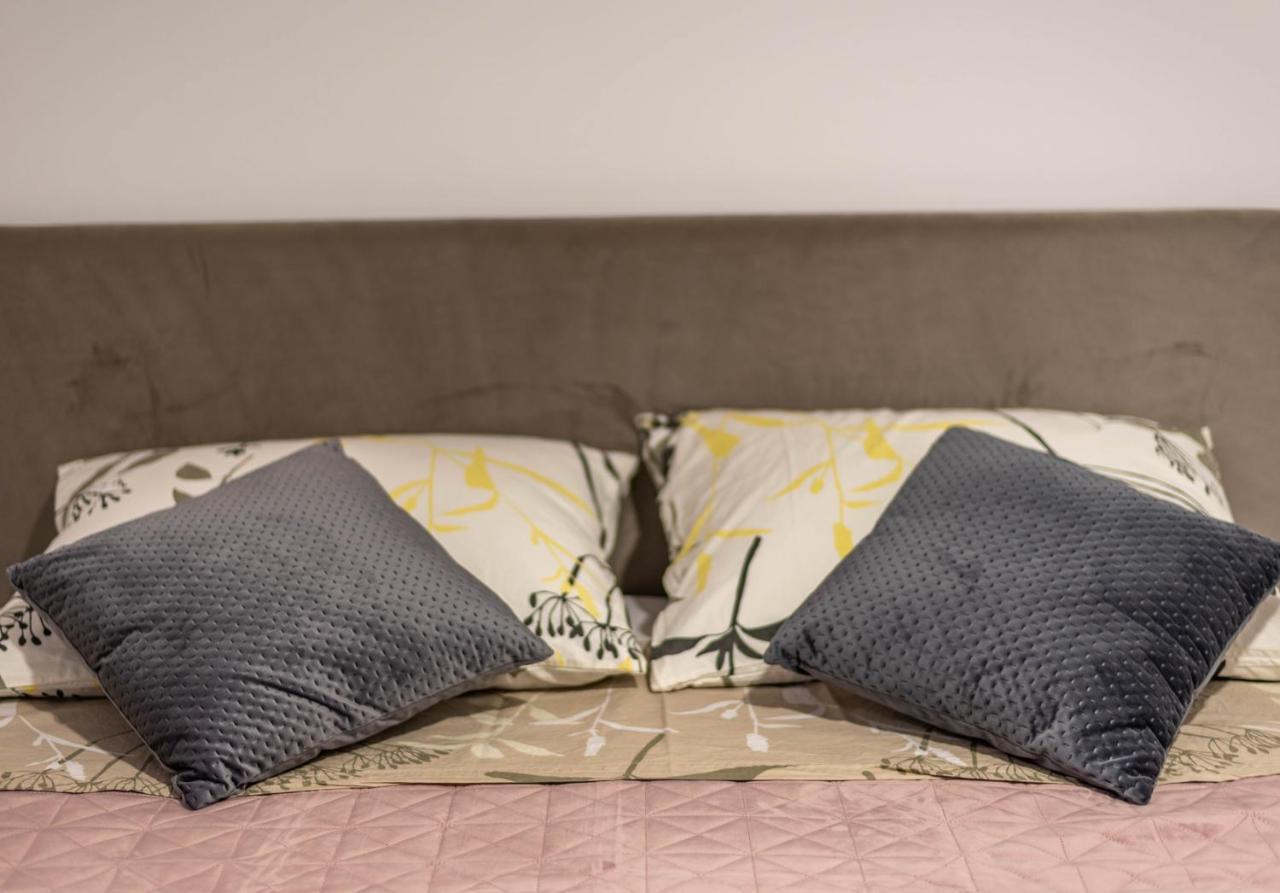 Apartmani Dalmacija Drage Εξωτερικό φωτογραφία