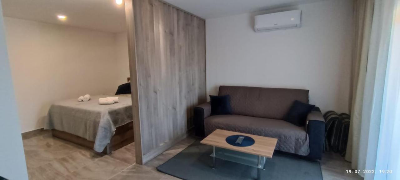 Apartmani Dalmacija Drage Εξωτερικό φωτογραφία