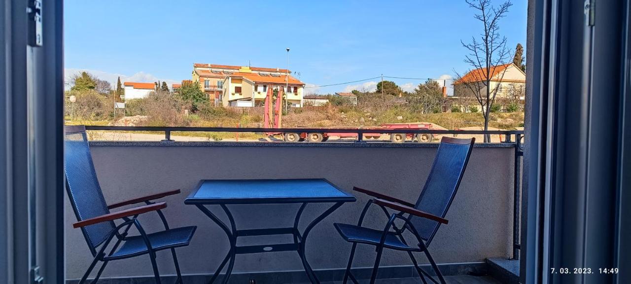Apartmani Dalmacija Drage Εξωτερικό φωτογραφία